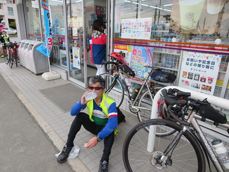 ああ、お会いするの久しぶりな方