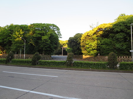 参拝はしないが鳥居だけでも@熱田神宮