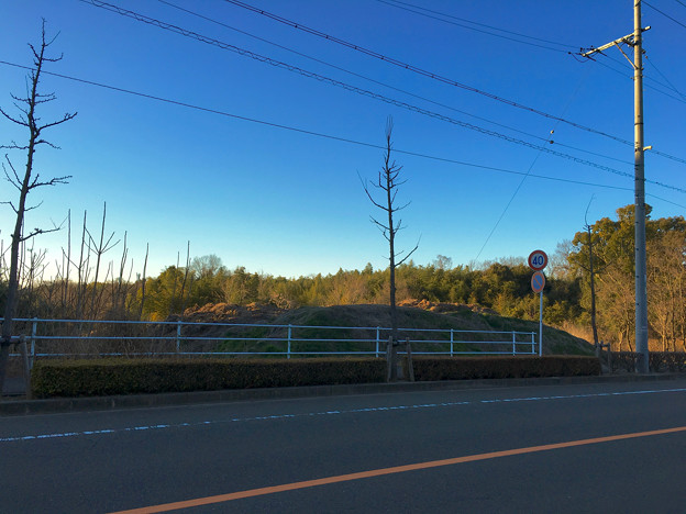 山下しずおが公約違反して勝手に土地の一部を売却しようとしてる、小牧市農業公園予定地 - 2