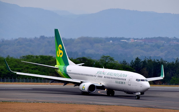 ボーイング737-800（春秋航空）JA01GR