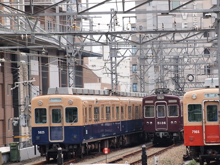 阪急5100系 阪神尼崎駅02