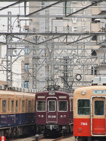 阪急5100系 阪神尼崎駅03