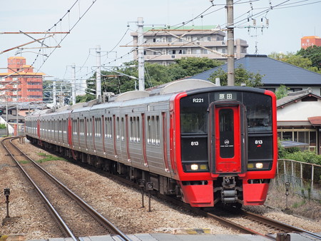813系快速 鹿児島本線水城駅