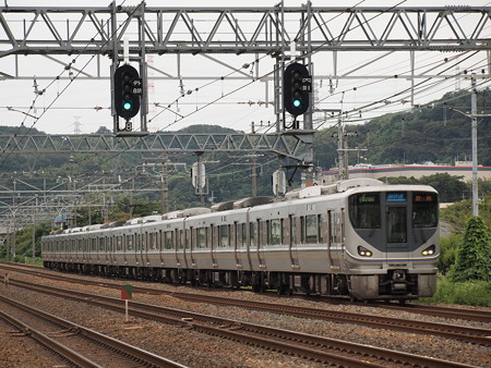 225系新快速 東海道本線島本~山崎02