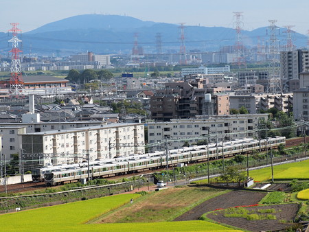 225系新快速 東海道本線高槻~島本