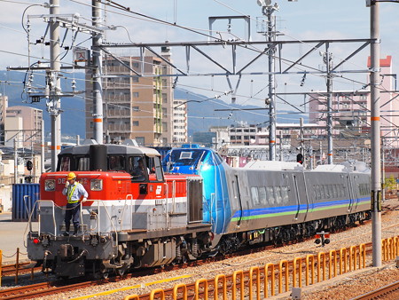 DE10 キハ285系甲種 山陽本線鷹取駅03