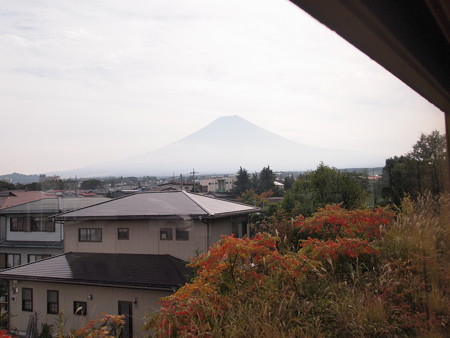 富士急の電車から見た富士山