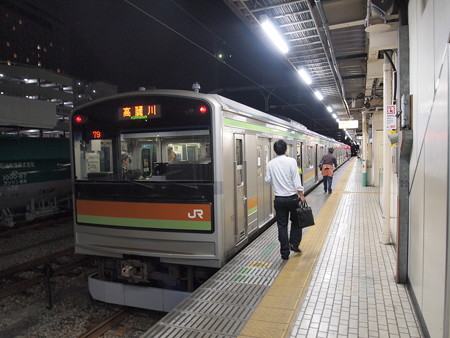 205系普通 八高線八王子駅