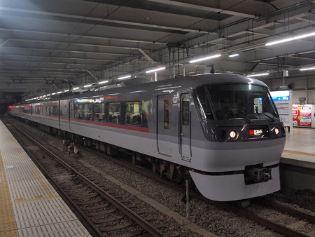 西武10000系特急ちちぶ 西武池袋線所沢駅02