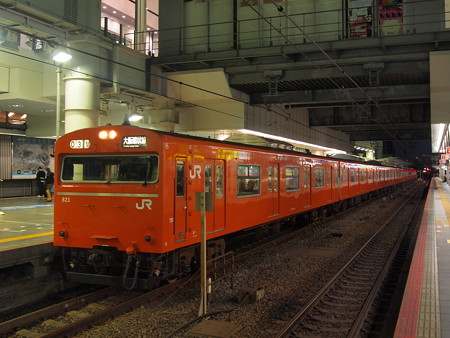103系普通 大阪環状線大阪駅02