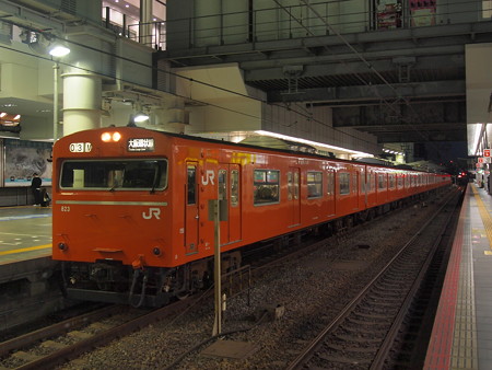 103系普通 大阪環状線大阪駅03
