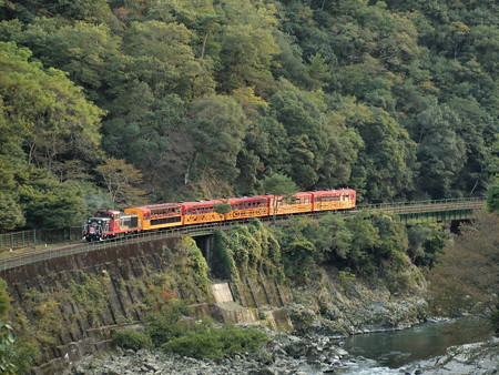 DE10 嵯峨野号 トロッコ保津峡~トロッコ亀岡02