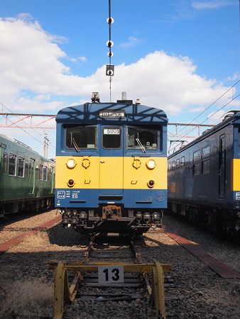 クモヤ145 吹田工場