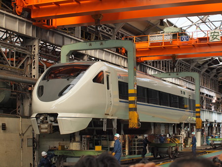 683系 吹田工場05