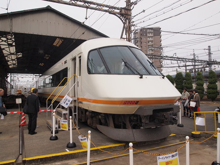 近鉄21000系アーバンライナーplus 高安検車区