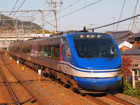 HOT7000系特急スーパーはくと 東海道本線島本駅