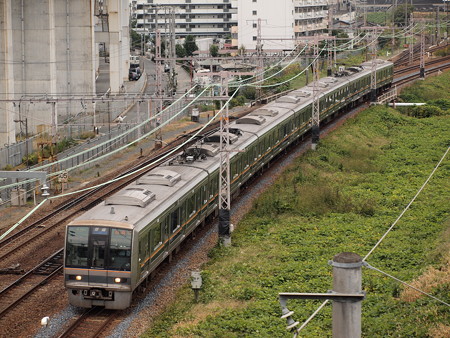 207系普通 東海道本線塚本~尼崎