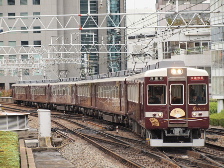 阪急6300系京とれいん 快速急行 阪急京都線梅田駅