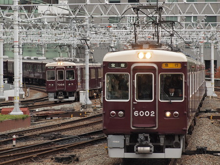 阪急6000系急行 阪急宝塚線梅田駅01