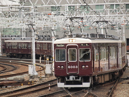 阪急6000系普通 阪急宝塚線梅田駅