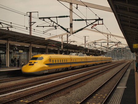 ドクターイエロー 山陽新幹線相生駅03