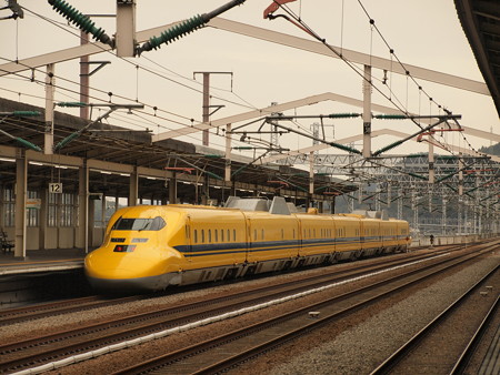 ドクターイエロー 山陽新幹線相生駅04