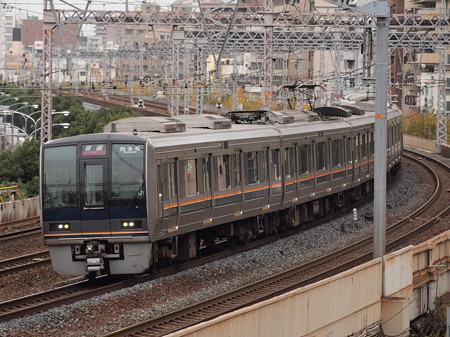 207系普通 東海道本線神戸~元町