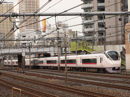 E657系特急ときわ 常磐線日暮里~上野