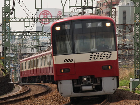 京急新1000形回送 京急本線仲木戸~神奈川