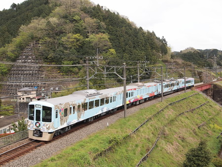 西武4000系 52席の至福 西武池袋線東吾野~吾野02