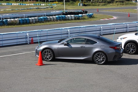 RCFスポーツ