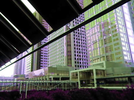 Metropolis_品川駅港南口界隈-08a