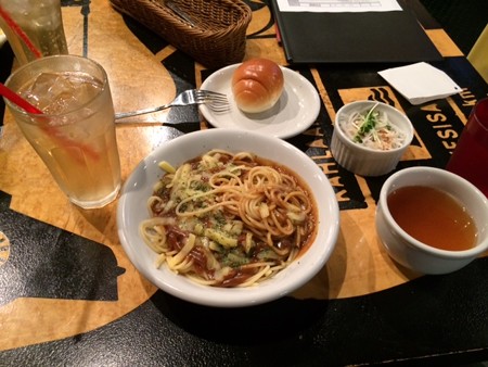 ハマーｶﾌｪ　料理