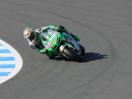 2013 HONDA RCV1000R: Motorcycle racers