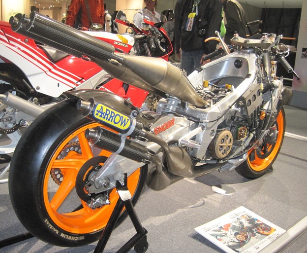 超貴重 NANKAI RACING マイケルドゥーハン レーシンググローブ EQFxxEDUUAAovqZ.jpg:large