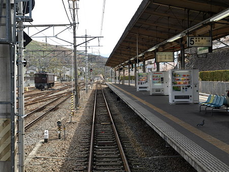 甲府駅身延線5番線ホーム