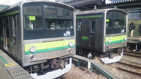 横浜線H２５とH２８（橋本駅）