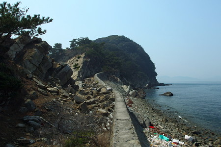 沖ノ島から続く軍道跡