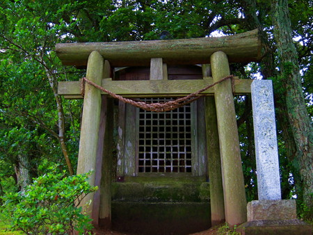 雨城八幡神社