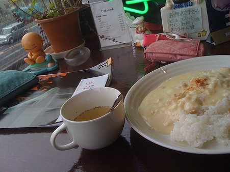 西巣鴨駅白いカレー