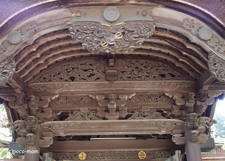 遍照光院 正門から門破風飾り(内側から見たところ) PB030724