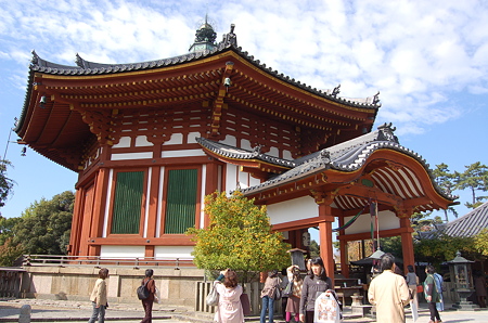 奈良興福寺 南円堂右近の橘
