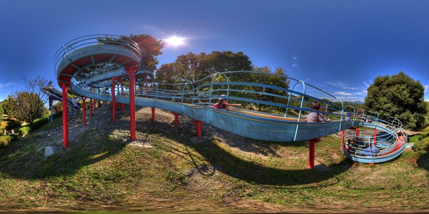 日本平運動公園 すべり台 360度パノラマ写真 1 Hdr 写真共有サイト フォト蔵