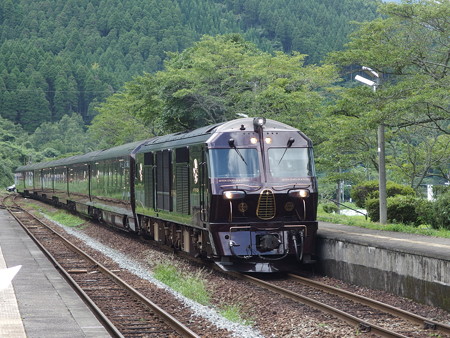 P8171092