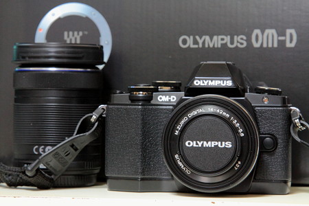 E-M10-1