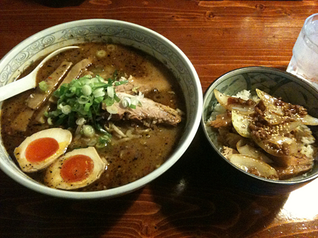 たけ蔵 合わせ味噌+チャーシュー丼