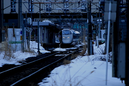 高畠駅へ停車