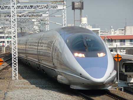 100224-新幹線 新横500下り 到着 (24)