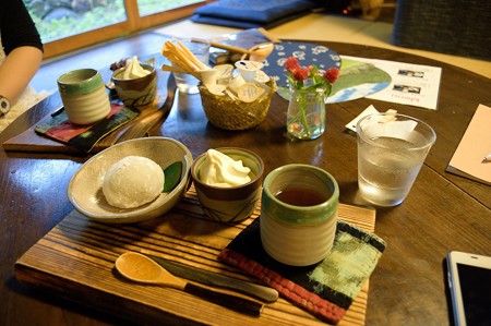 かやぶきの里交流館にて