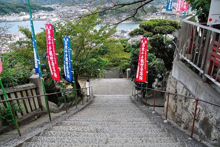 階段を振り返ると